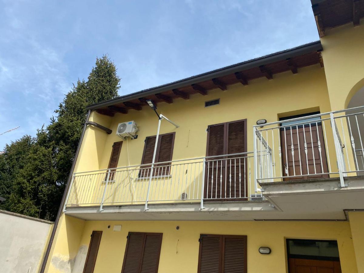 Il Tulipano Apartment Trezzano Rosa Exterior photo
